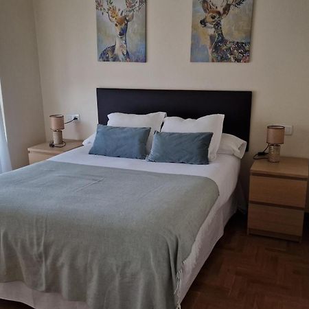 Apartamento Parque Del Oeste Oviedo Ngoại thất bức ảnh