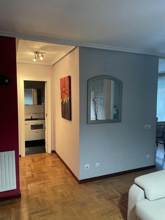 Apartamento Parque Del Oeste Oviedo Ngoại thất bức ảnh